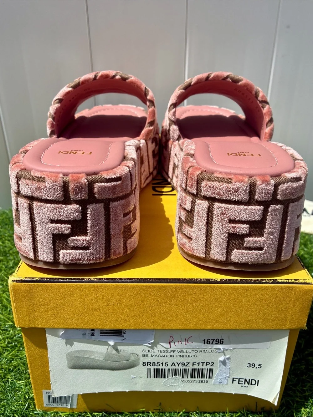 FENDI SUNSHINE PINK FF MONOGRAM PLATFORM SLIDE SANDALS EMBROIDERED LOGO SZ 39.5